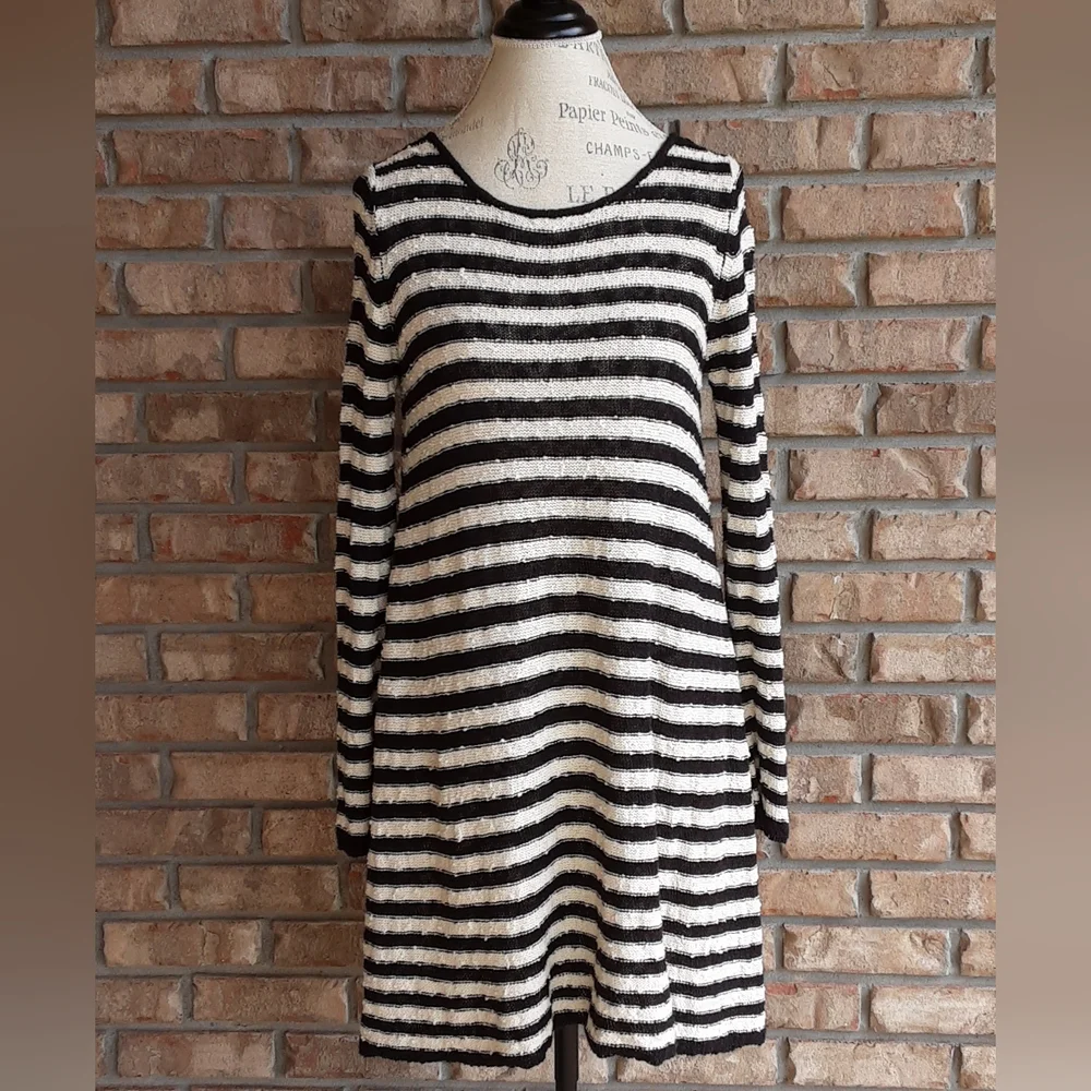 Free People Counting Stripes Black/White Nubby Swing Tunic Sweater Dress.